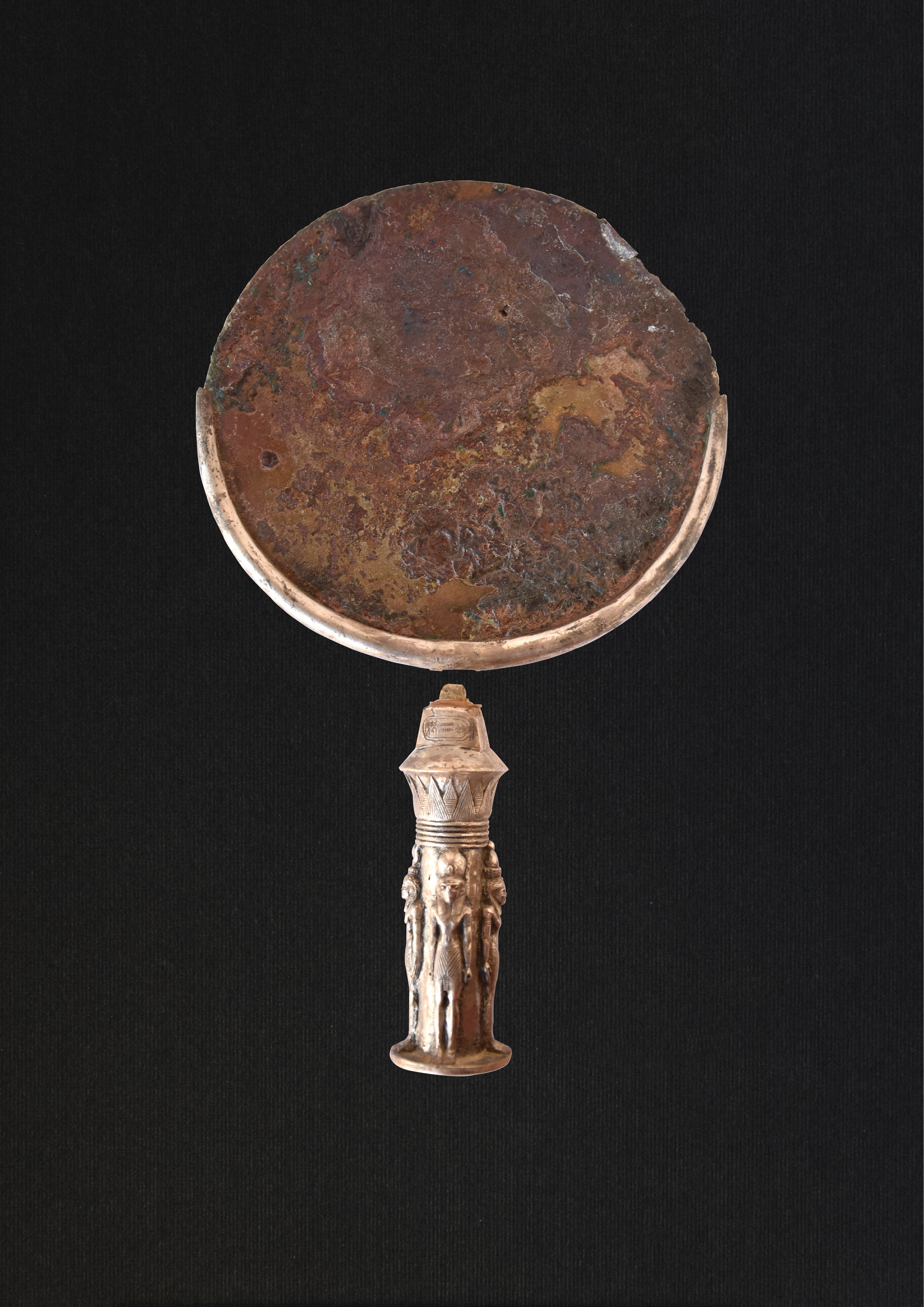 Le miroir de Nastasen Le miroir de Nastasen